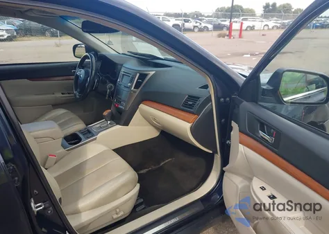 2013 Subaru Outback 2.5I Limited из США, поврежденный, VIN 4S4BRCKCXD3307005